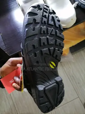 Safety Boots/ Joggers