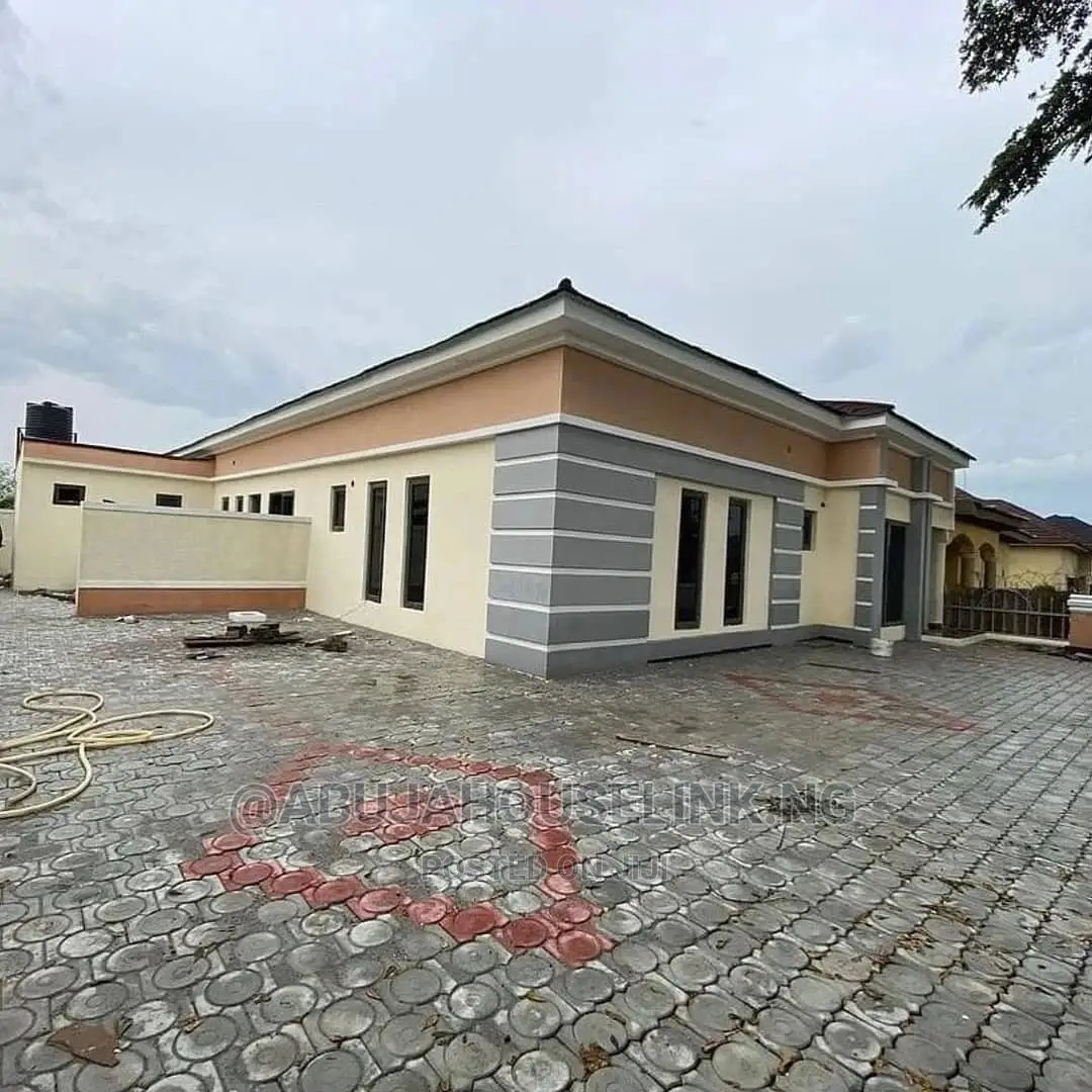 Furnished 3bdrm Bungalow in Citec Mbora District for Sale
