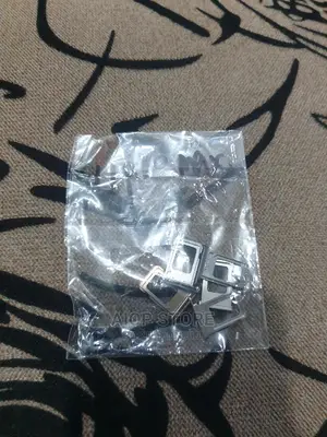 iPad 2 Sim Tray