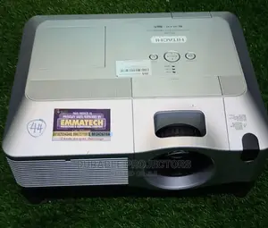 5000 Lumens Hitachi Large Venue Projector