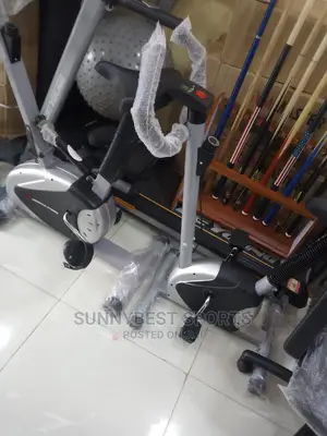 Median Magnetic Bike