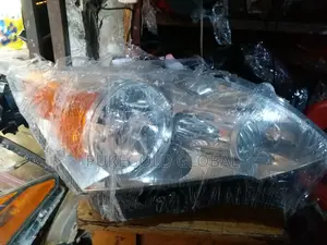 Honda Crv 08 Headlight