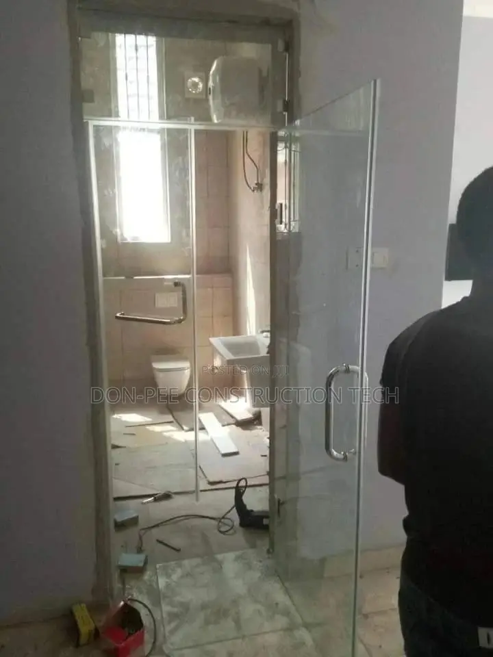 Tampered Frameless Glass Doors
