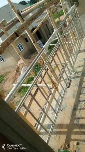 Balcony DD Railings