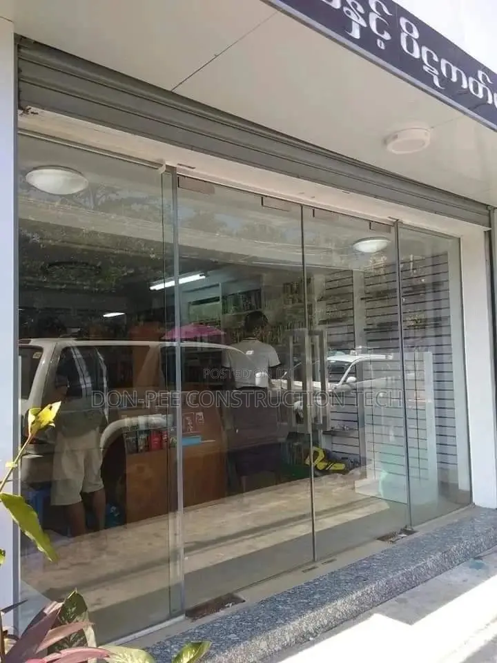 Frameless Glass Work