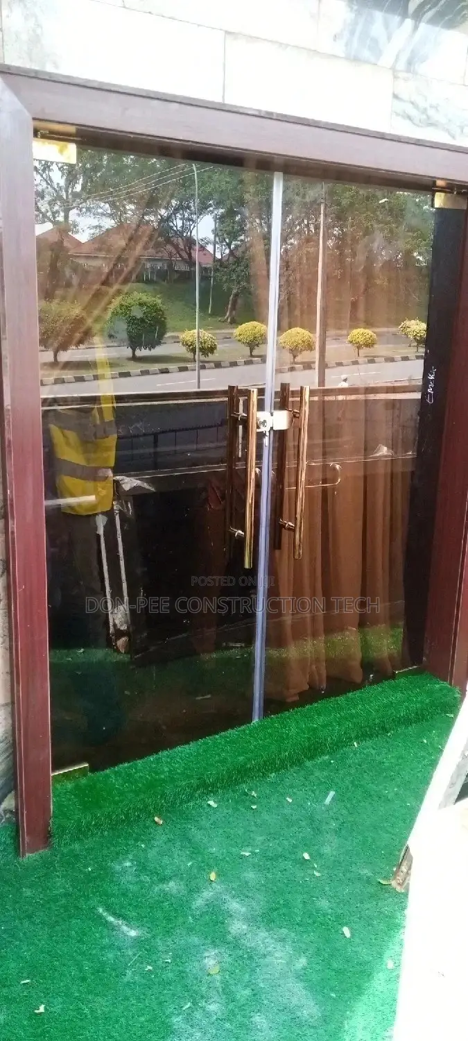 Frameless Glass Work
