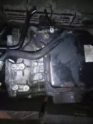 MPV Mazda 2000model Gearbox