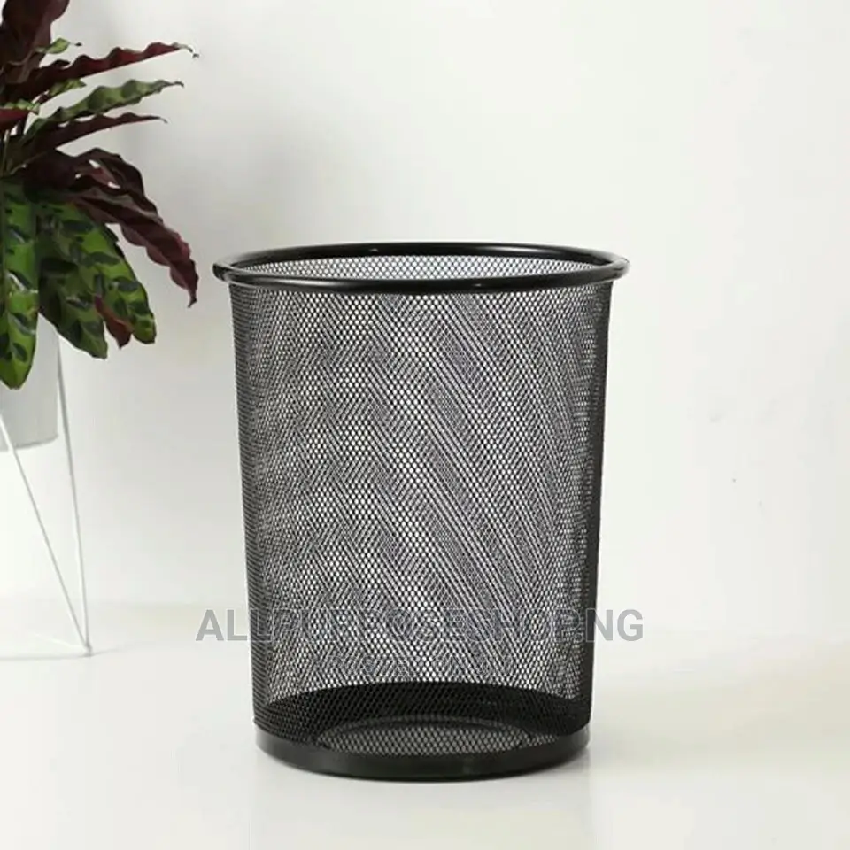 Iron Mesh Bin