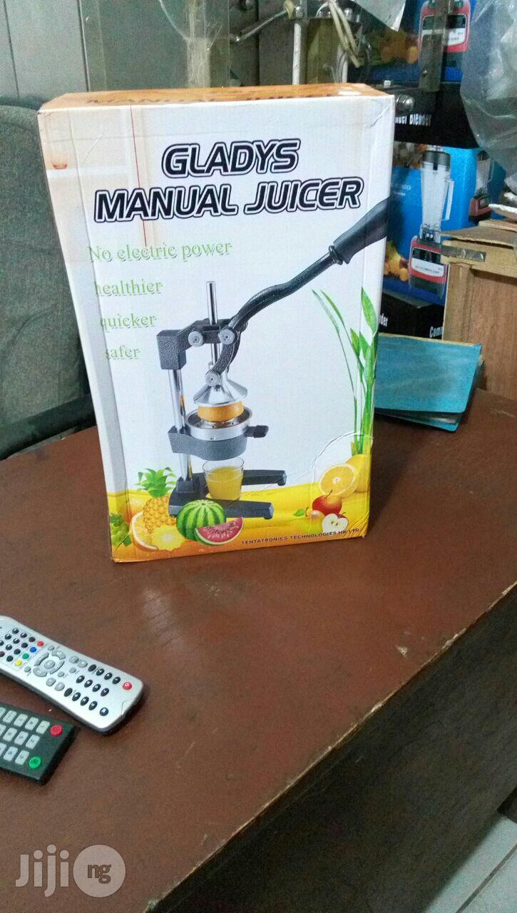 Juice Extrator Manuel