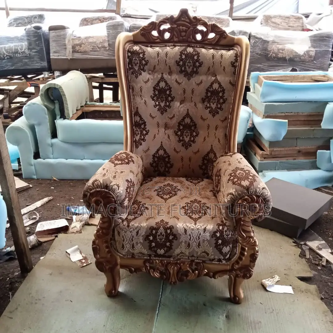 Single Royal Chair