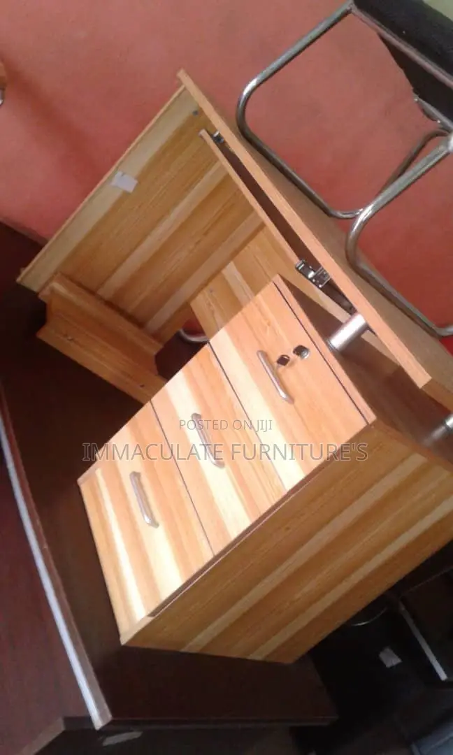 5ft Office Table