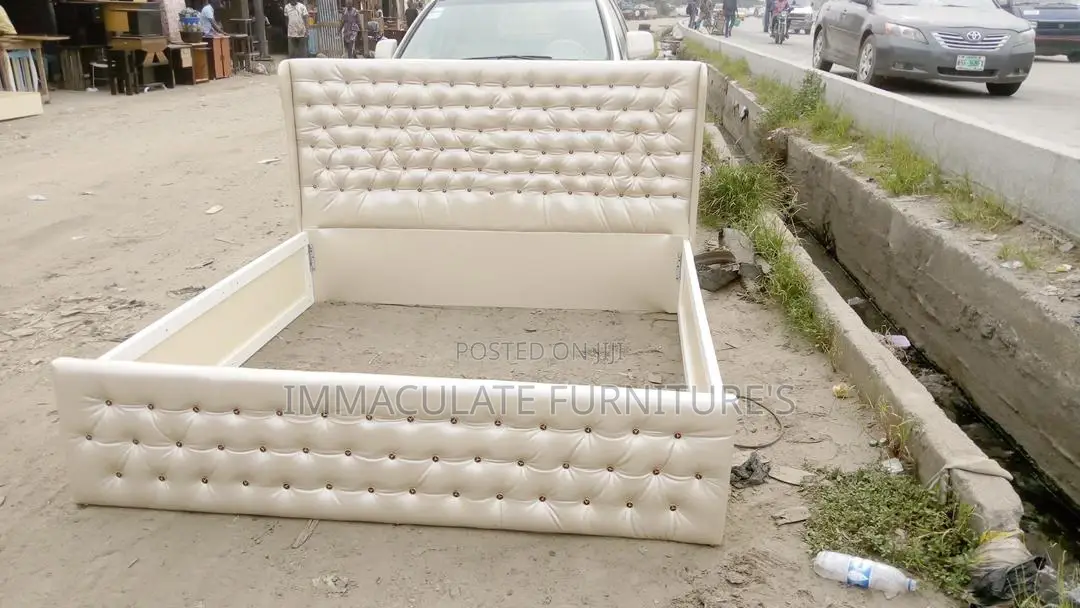6by6 Padded Bedframe