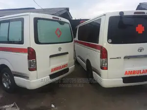 Toyota HiAce 2014
