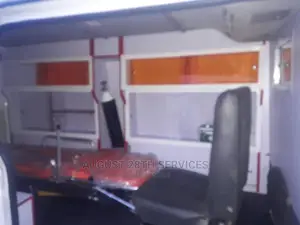 Toyota HiAce 2014