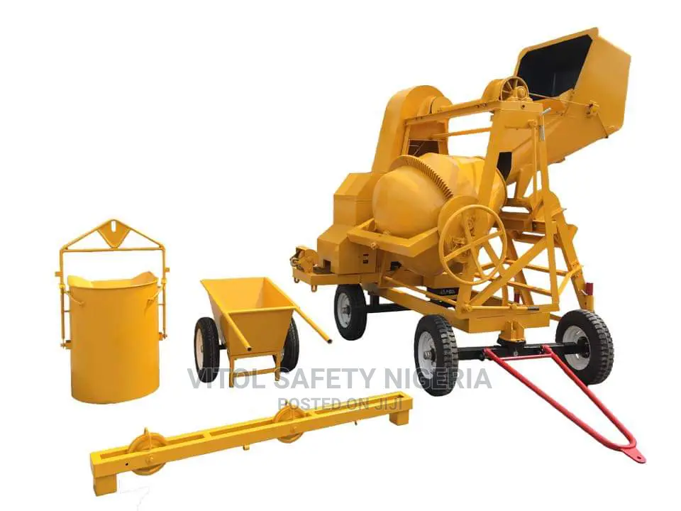 Concrete Mixer With Lifting Hoist