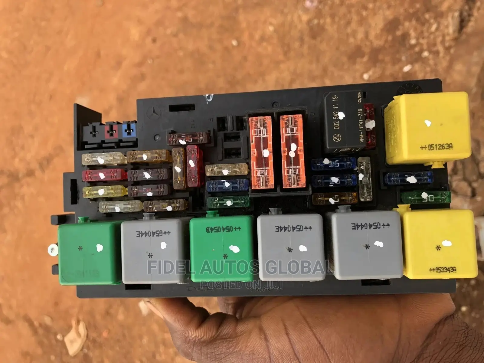 Front Fuse Box Ml350