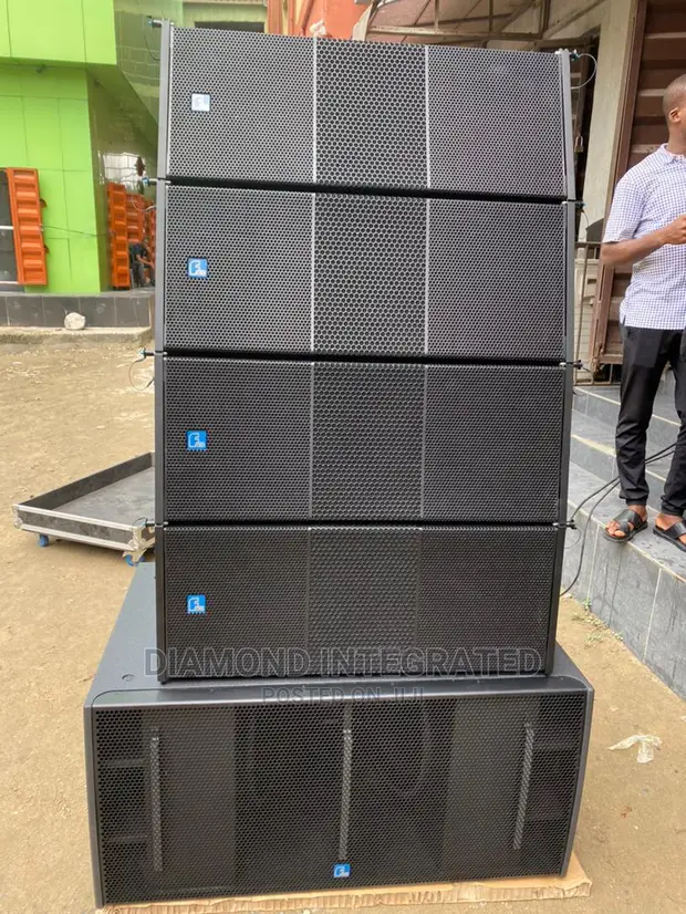FDB Double 18 Sub and Pair of Double 10 Inches Line Array in Ojo