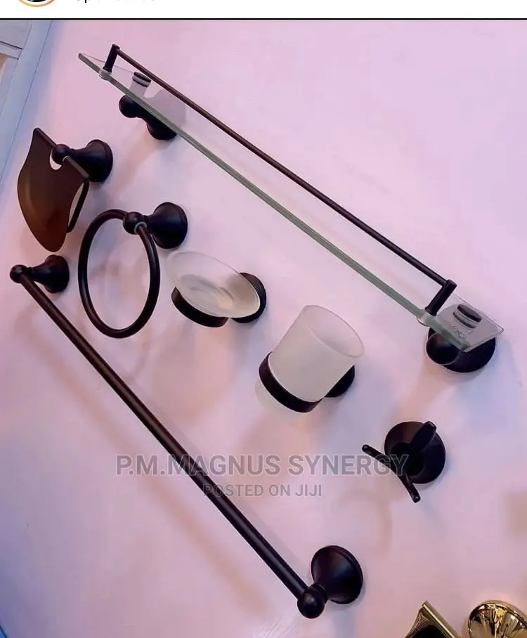 England Standard Black Accessories