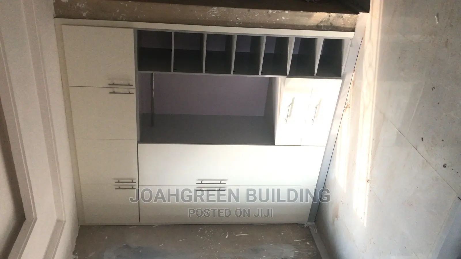 Custom Built Wardrobes