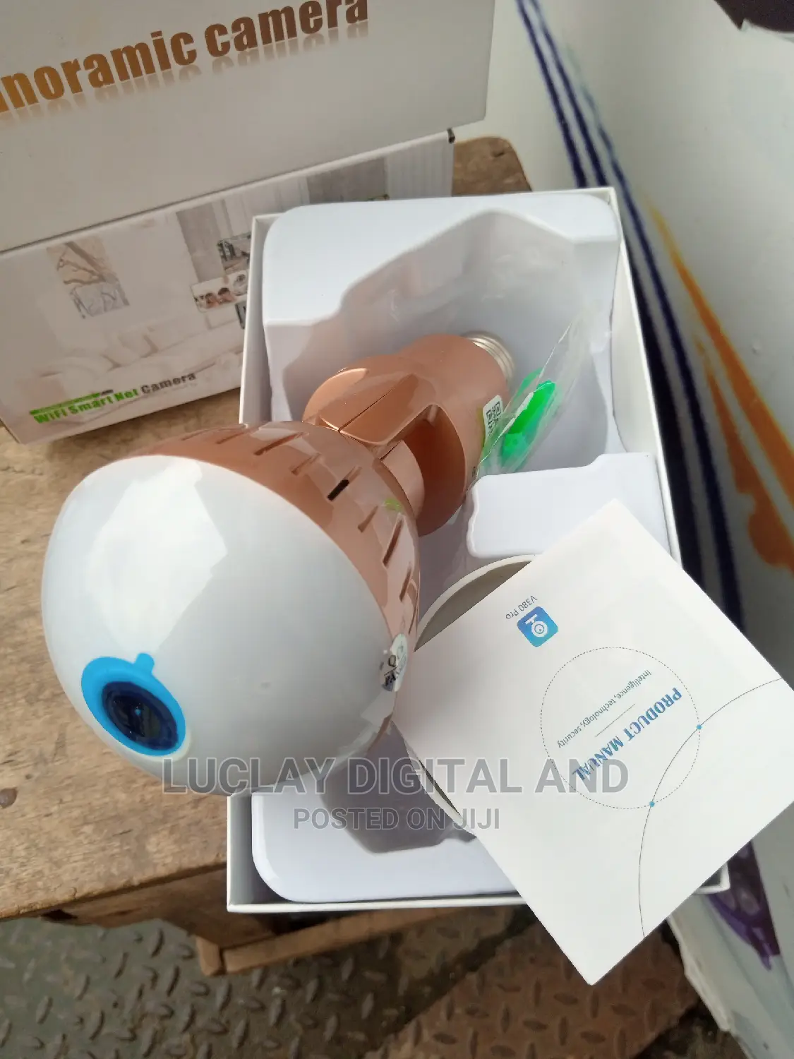 Full View Bulb Camera