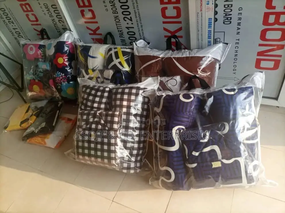 41⁄2 Duvet Set (Bedspread, Pillow Cases, Duvet)