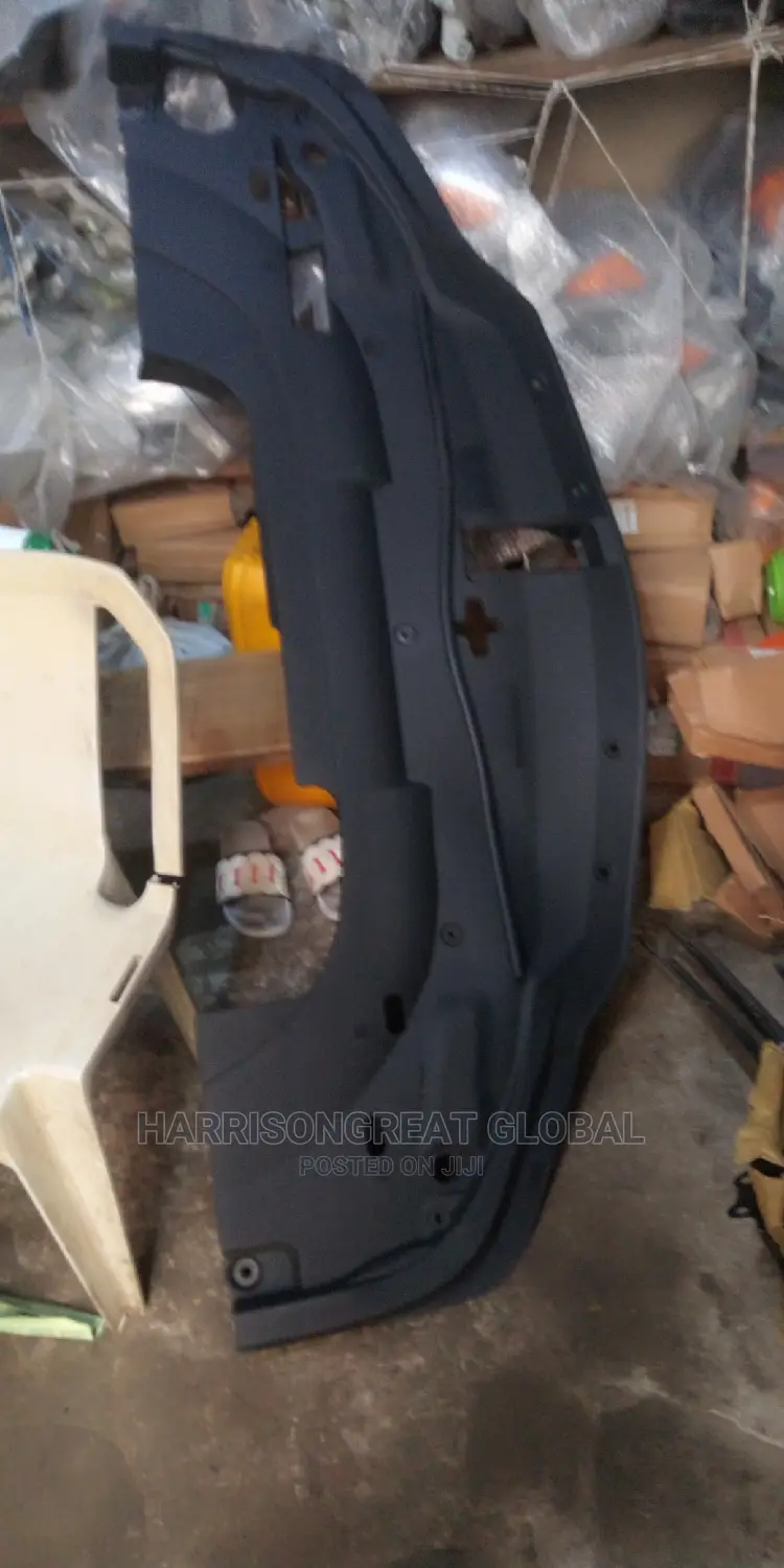 Radiator Plastic for Lx570 2020 Model