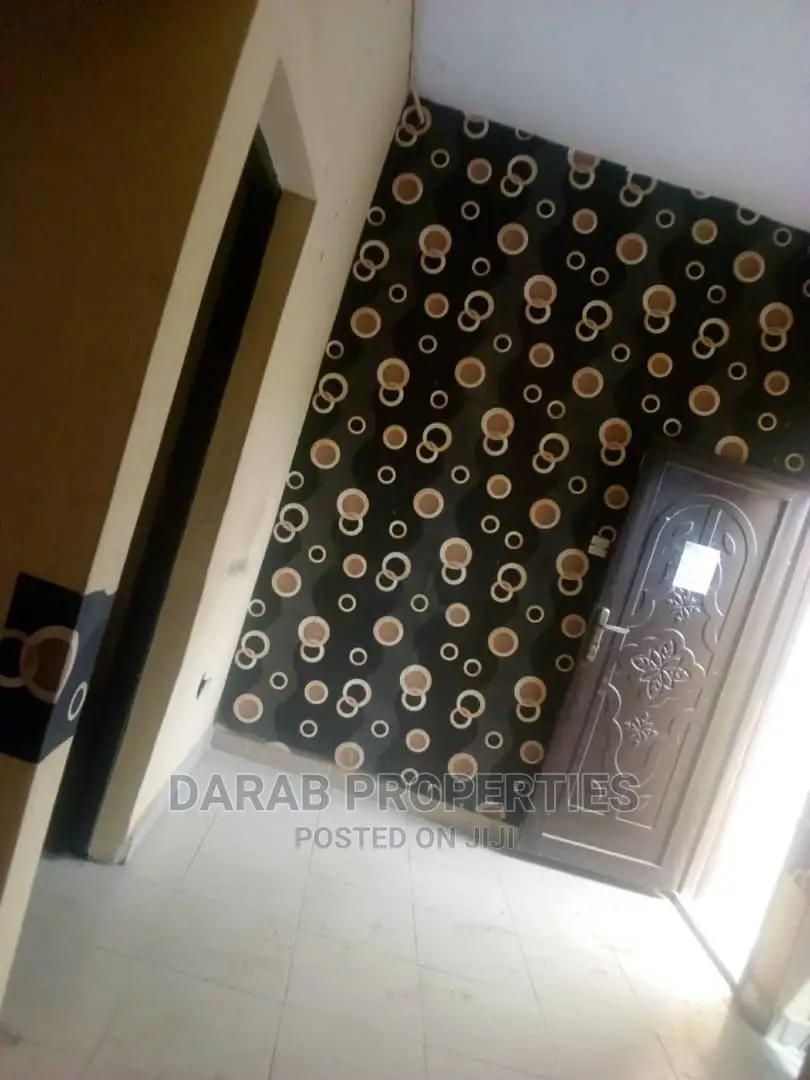Mini Flat for Office Use