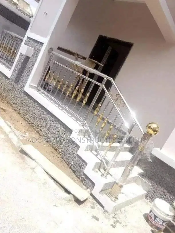 Fine Stainless Handrail