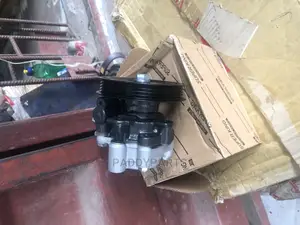 Lexus Rx330 Power Steering Pump (Dubai)