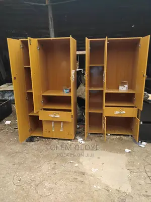 Wardrobe 3doors