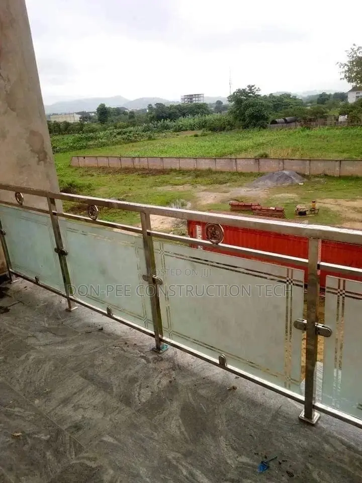Square Pipe Glass Handrail