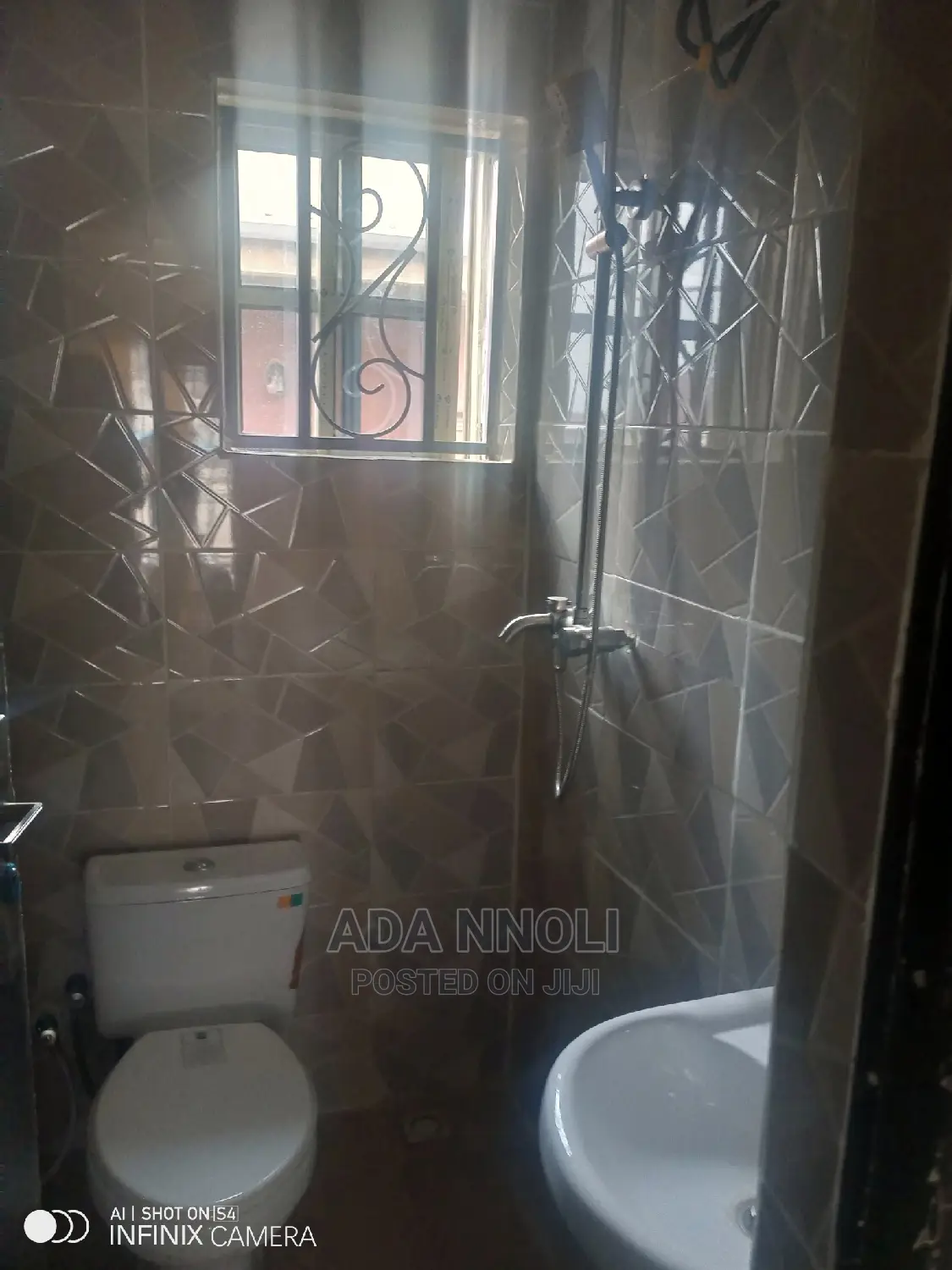 This Is a Beautiful Serviced Apartmeny