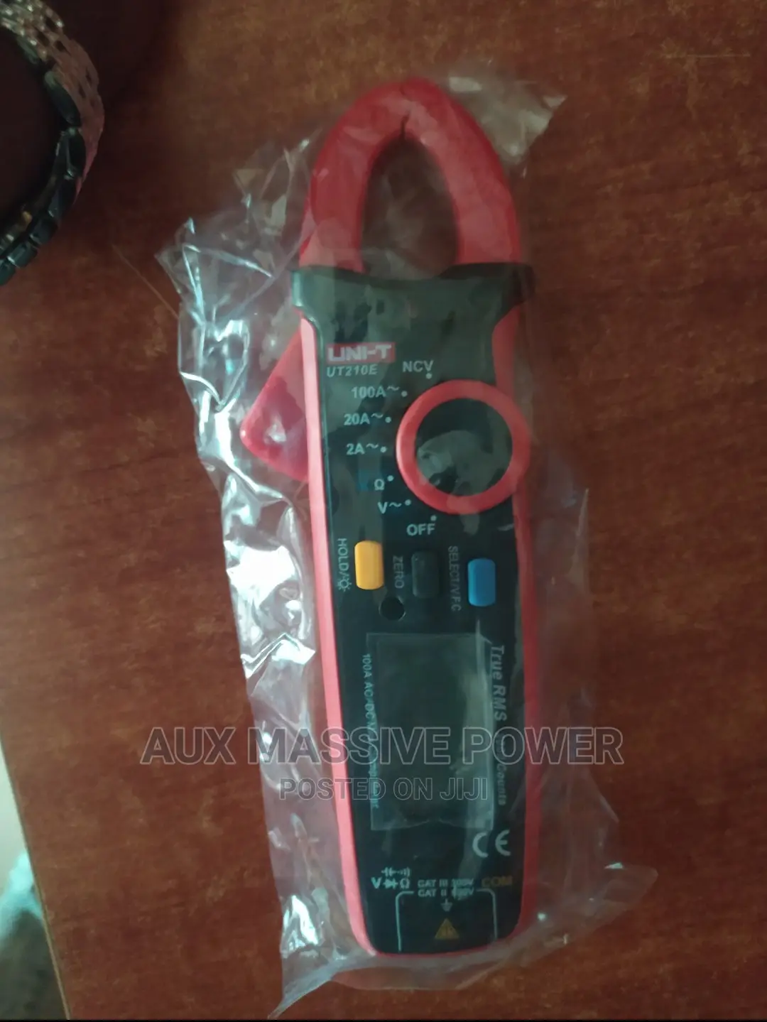 Uni-T Ut210e 100A