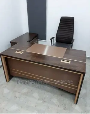 Executive Italian Table