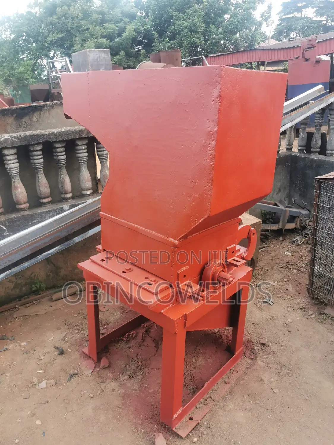 Plastic Crushing Machine