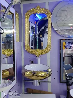 Gold Dinning Hand Wash Basin