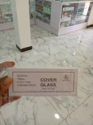 Transparent Lab Cover Glass