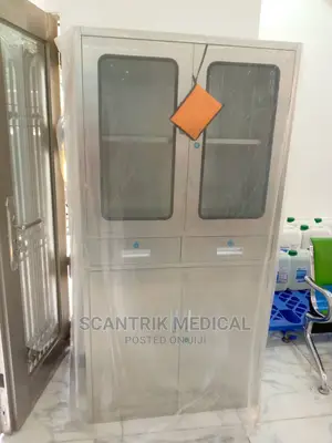 Commonly Used Stainless Steel Hospital Instrument Trolley