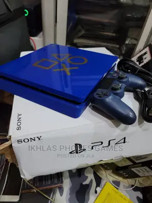 Playstation 4 Slim