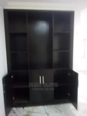 Wardrobe 4by6