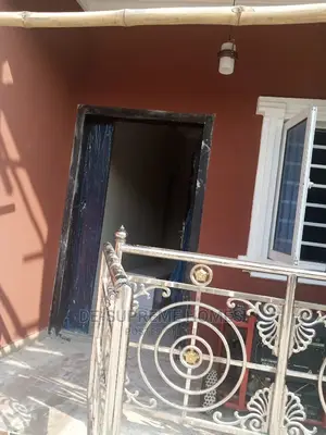 1bdrm Block of Flats in Elesekan  Bus Stop, Ibeju for rent