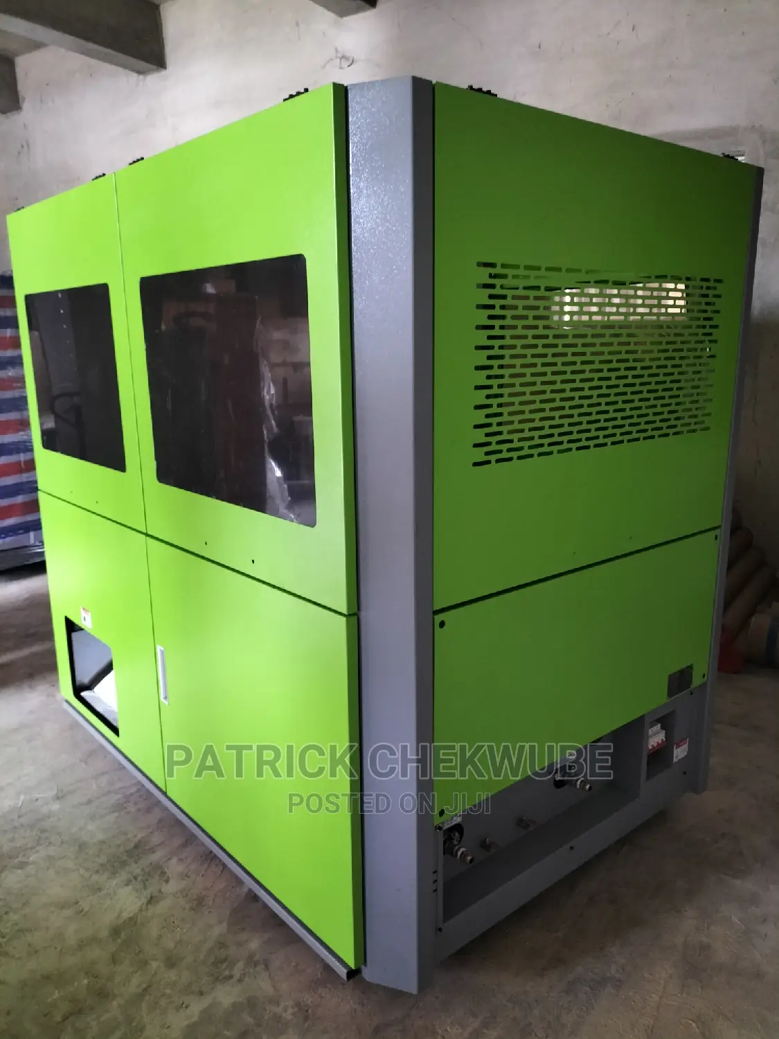Automatic Pet Blowing Machine
