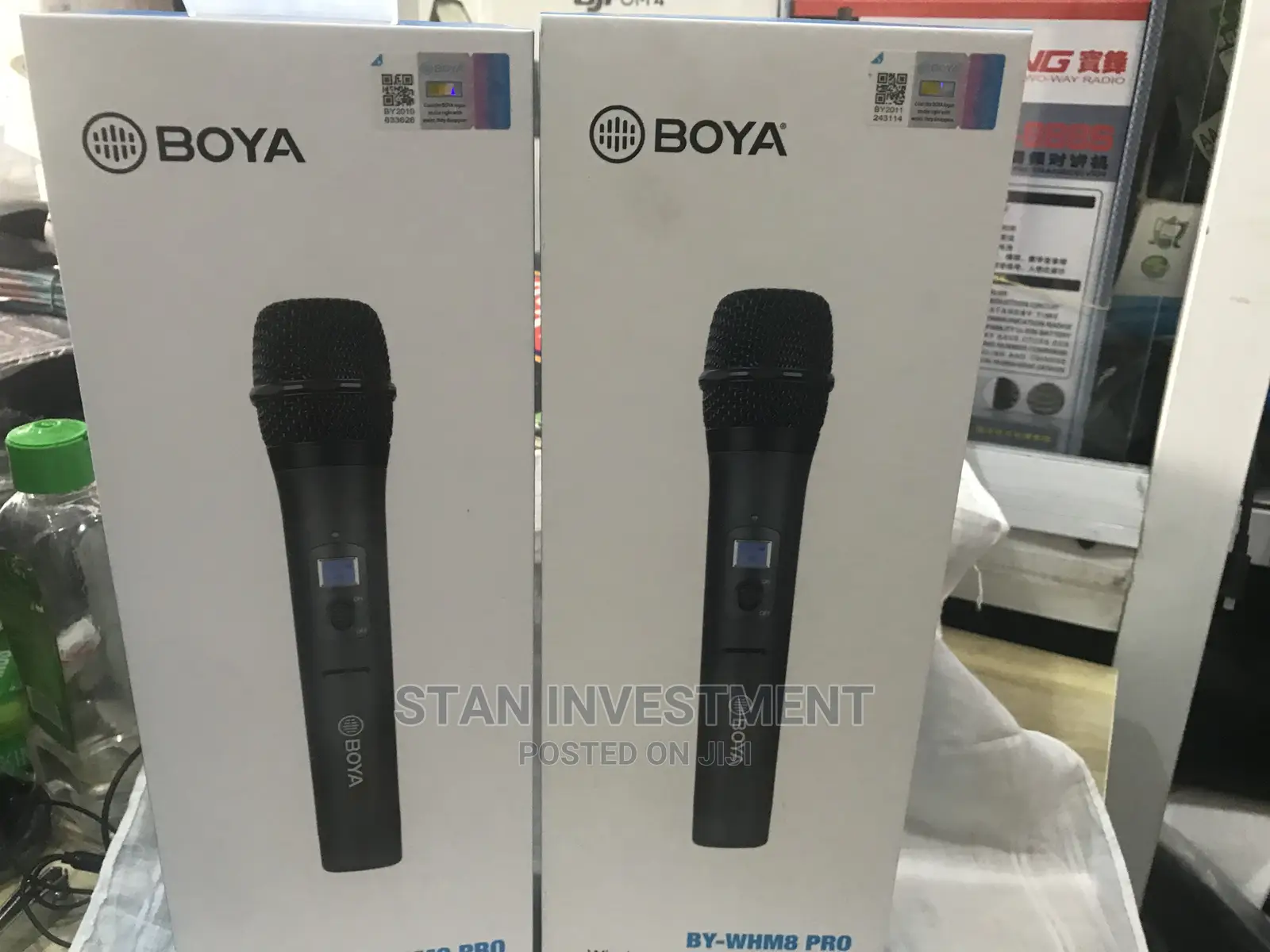Boya by-Whm8 Pro Wireless Handheld Microphone