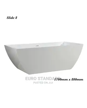 Stylish Free Standing Bath