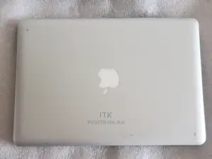 Laptop Apple MacBook 2012 8GB Intel Core I5 HDD 500GB