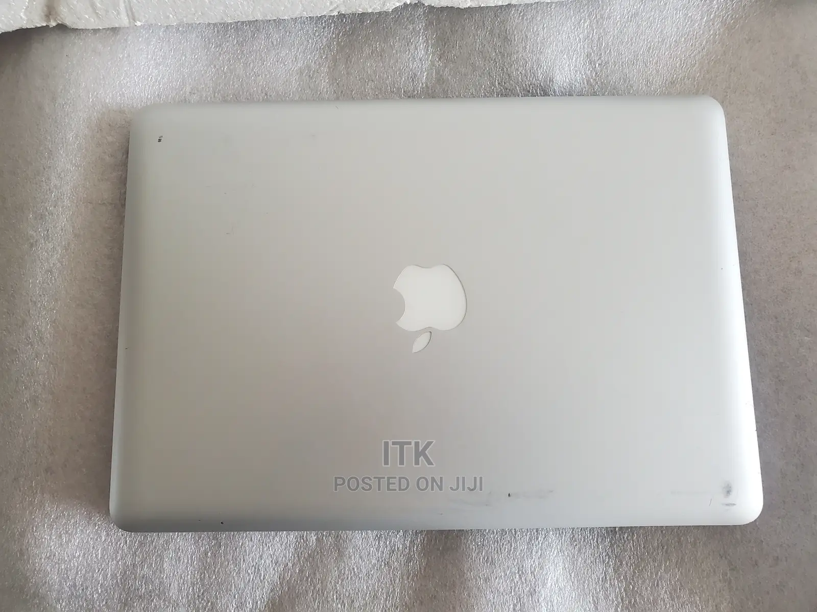 Laptop Apple MacBook 2012 8GB Intel Core I5 HDD 500GB
