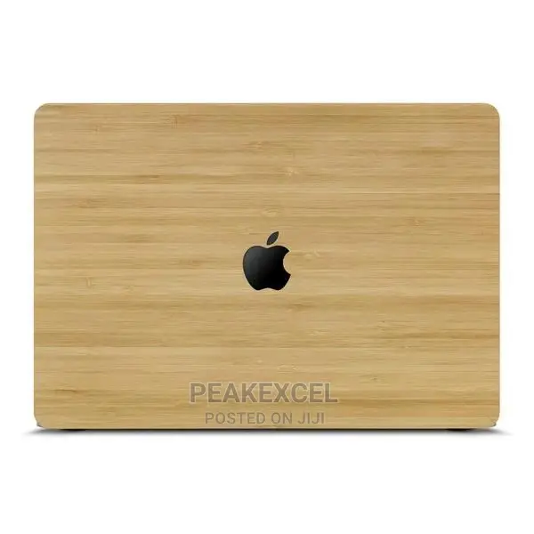 Wooden Laptop Case for Macbook Pro 13" 2020