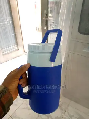 Medical Refrigerator Cooler 2L