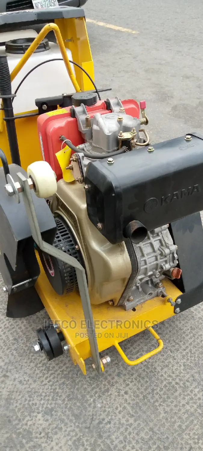 Concrete Cutter. .Kama