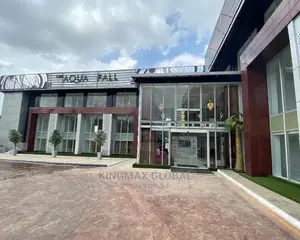 Luxury Office Complex, Ensuit, Fully Serviced Furnished